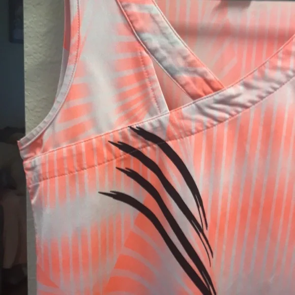 Jamie Sadock coral, white and black dry fit tennis tank - Picture 2 of 8